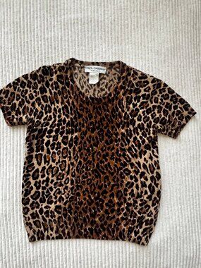 ✨ Dolce & Gabbana Leopard Print Cashmere Top (Made in Italy) ✨